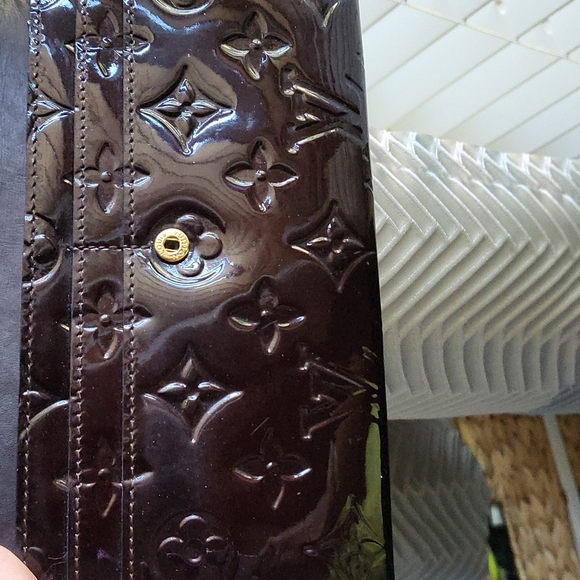 Louis Vuitton Vernis Sarah wallet - Picture 9 of 14